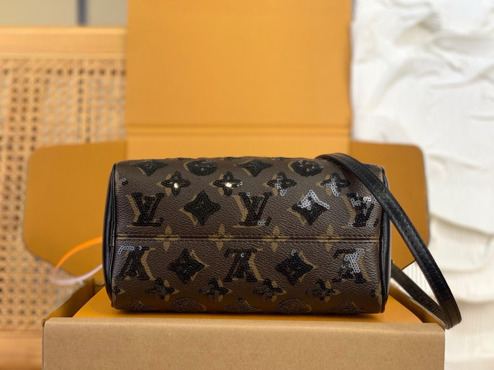 Dragons Bags ln Luxury Bag --97608