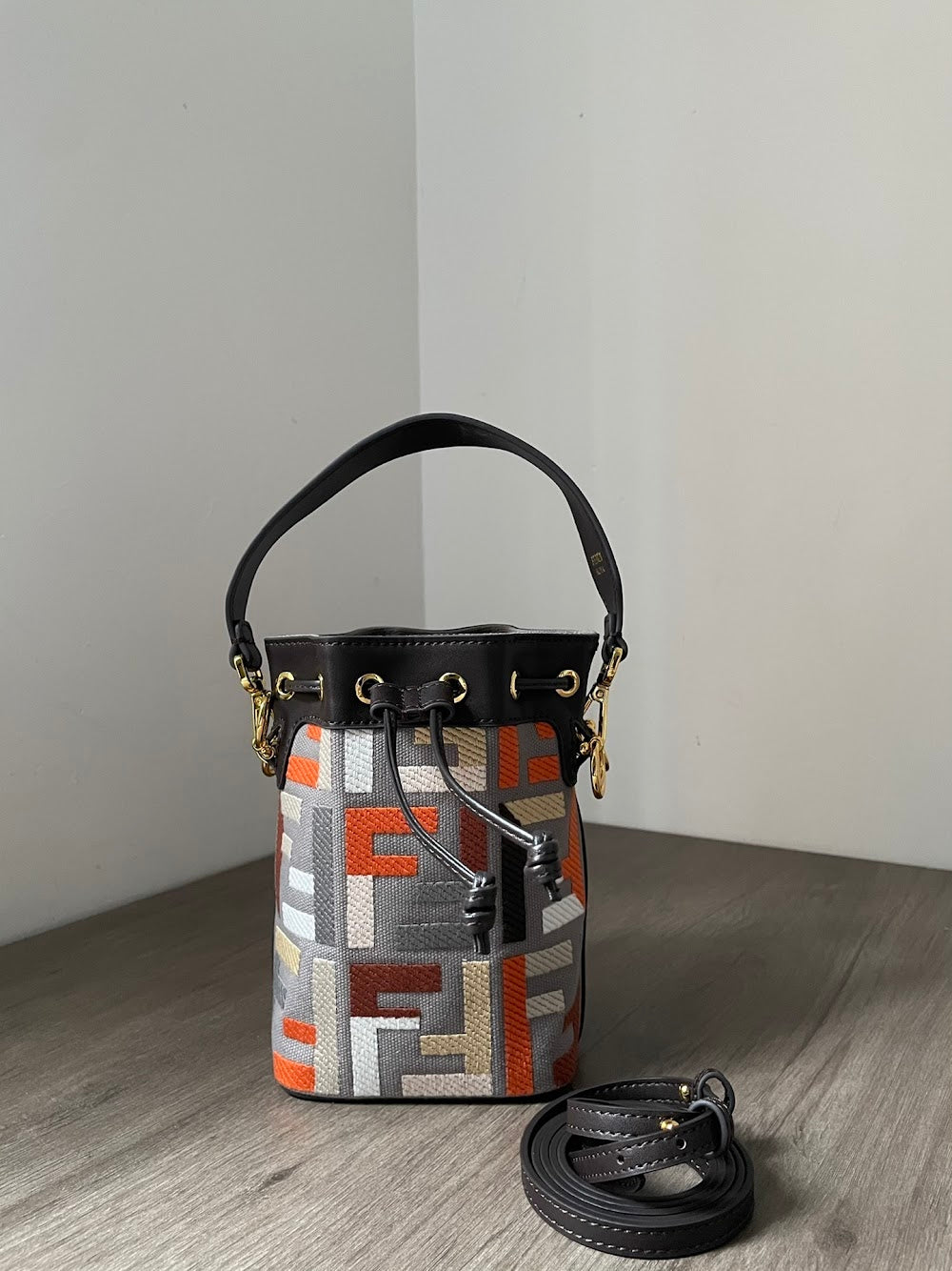 new-designer-premium-bags-nm15649