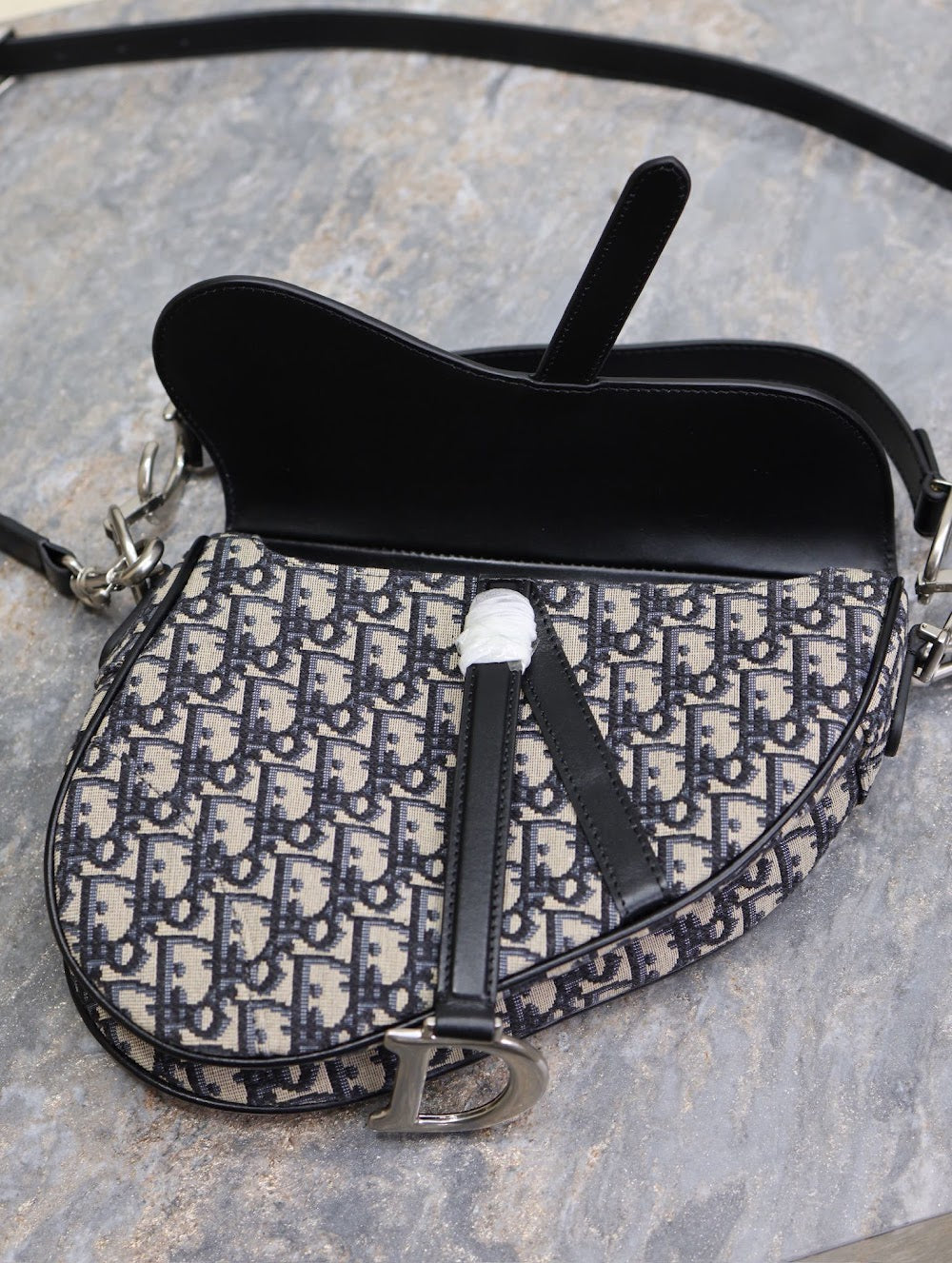 Dragons BagsDiorn Luxury Bag --115577