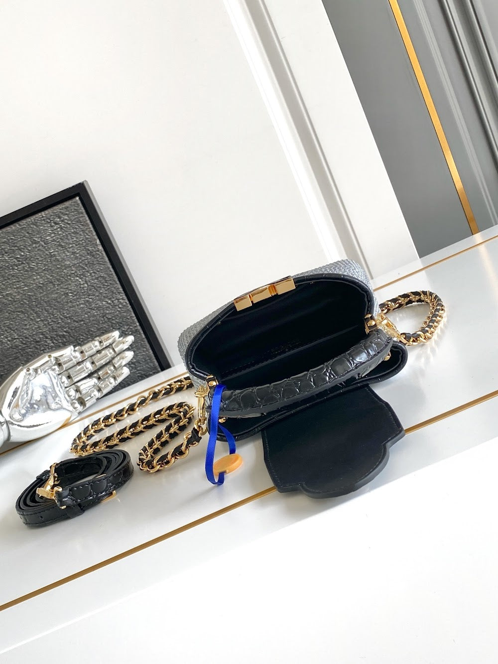 Dragons Bags ln Luxury Bag --96829