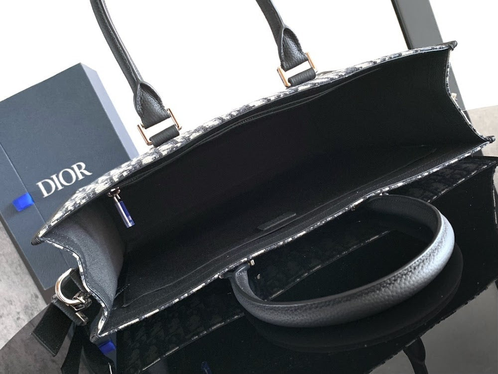 Dragons BagsDiorn Luxury Bag --115179
