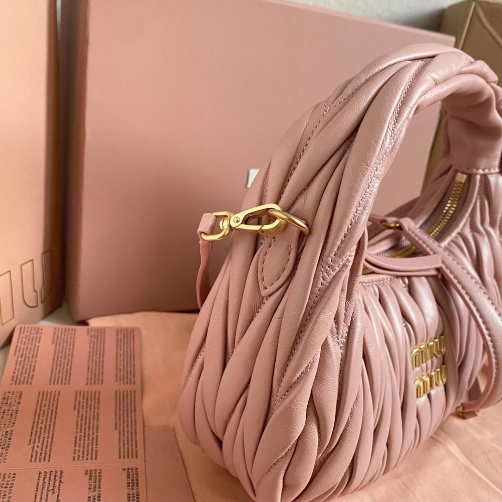 Dragons Bags Miun Miun Luxury Bag --123122
