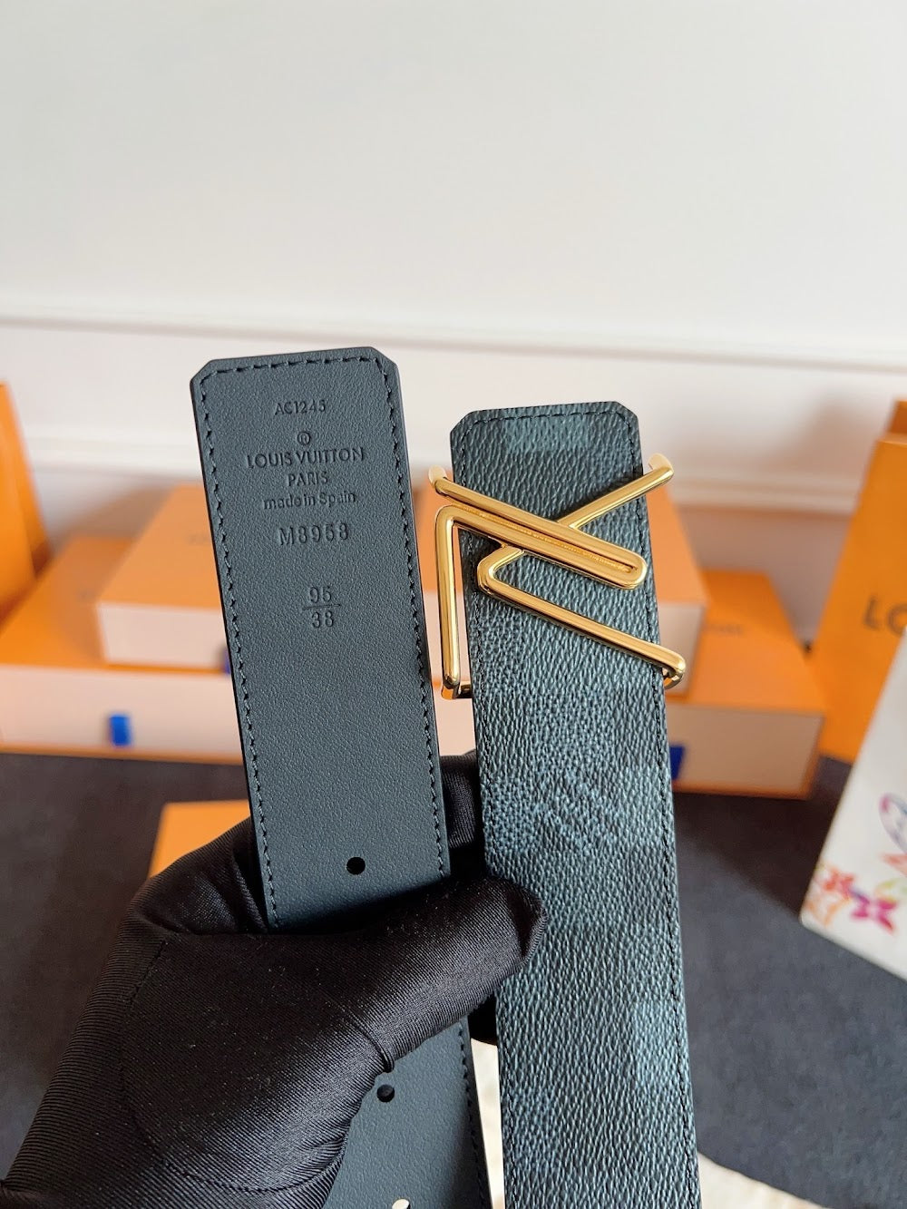 Dragons Bags ln Luxury Belt --100374