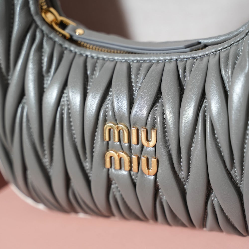 Dragons Bags Miun Miun Luxury Bag --123138