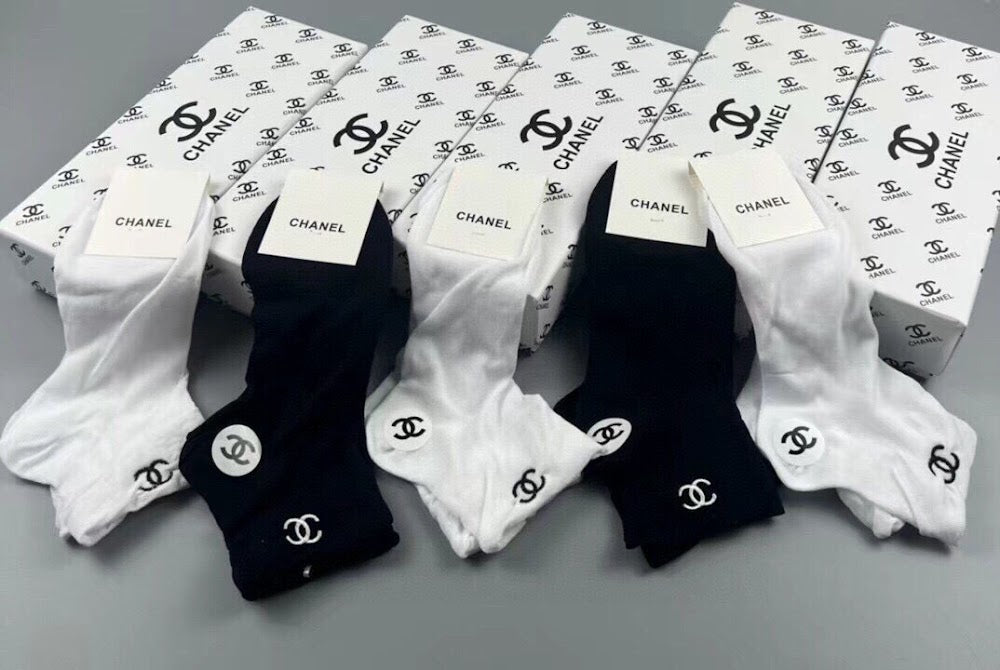 Dragons Bags Premium Luxury Socks --98201