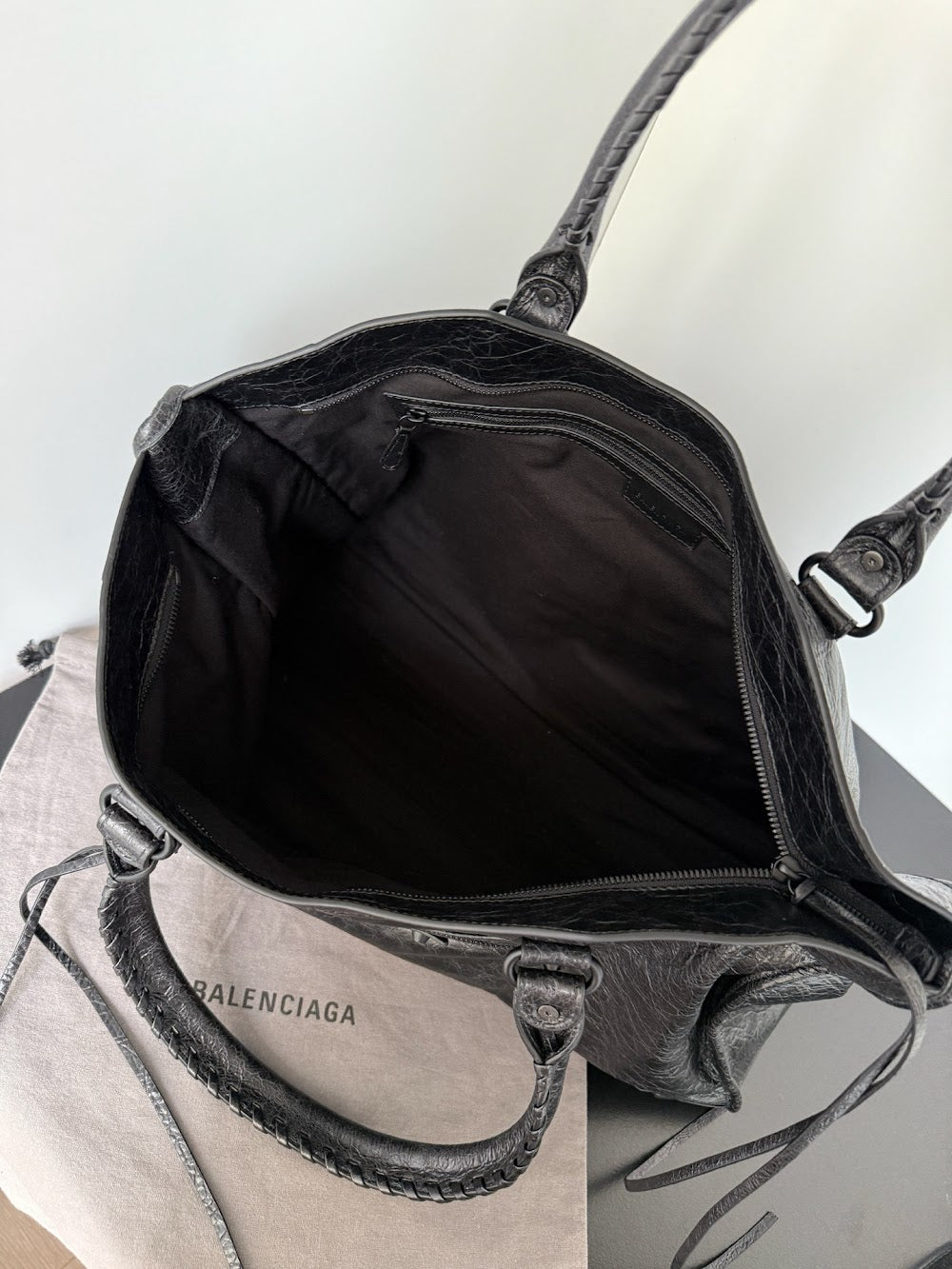Dragons Bags Balenciaga Luxury Bag --111501
