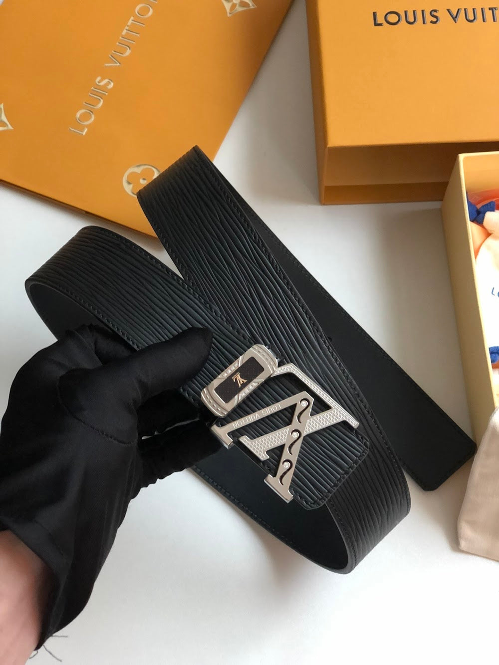 Dragons Bags ln Luxury Belt --110051