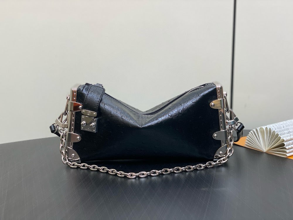 Dragons Bags ln Luxury Bag --81473