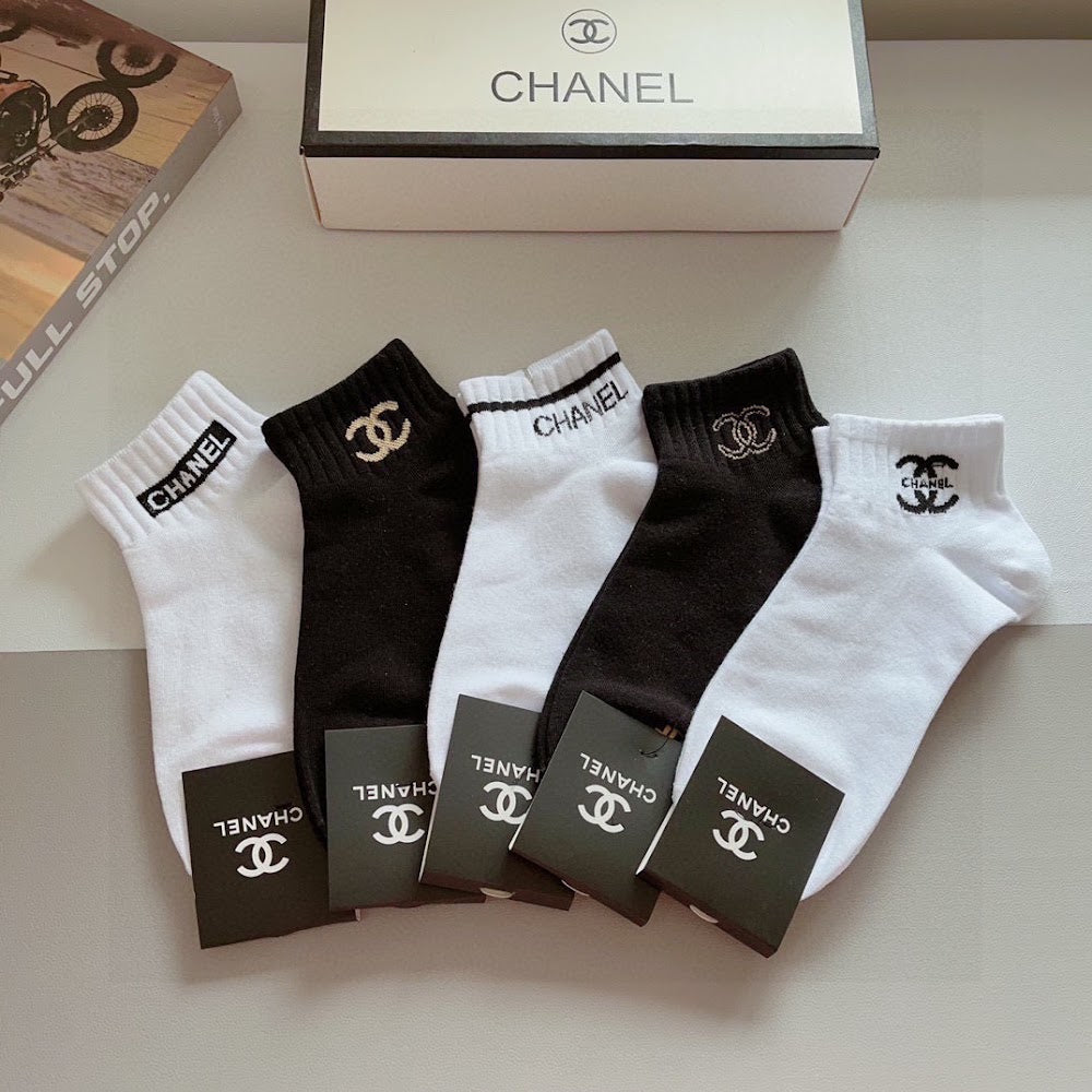 Dragons Bags Premium Luxury Socks --98092