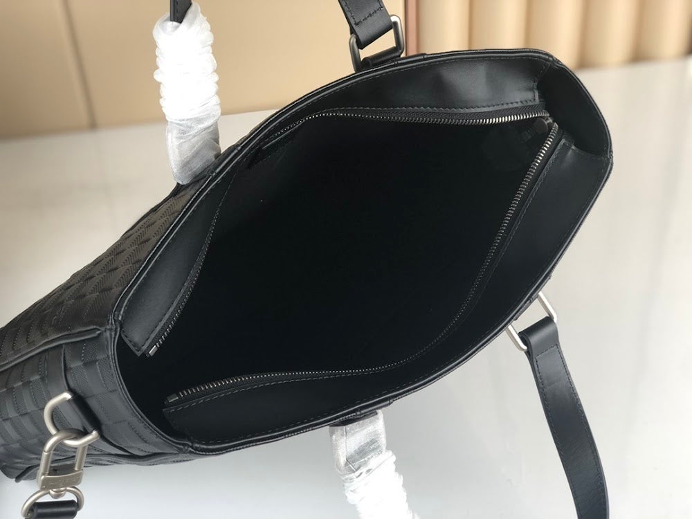 Dragons Bags ln Luxury Bag --60671