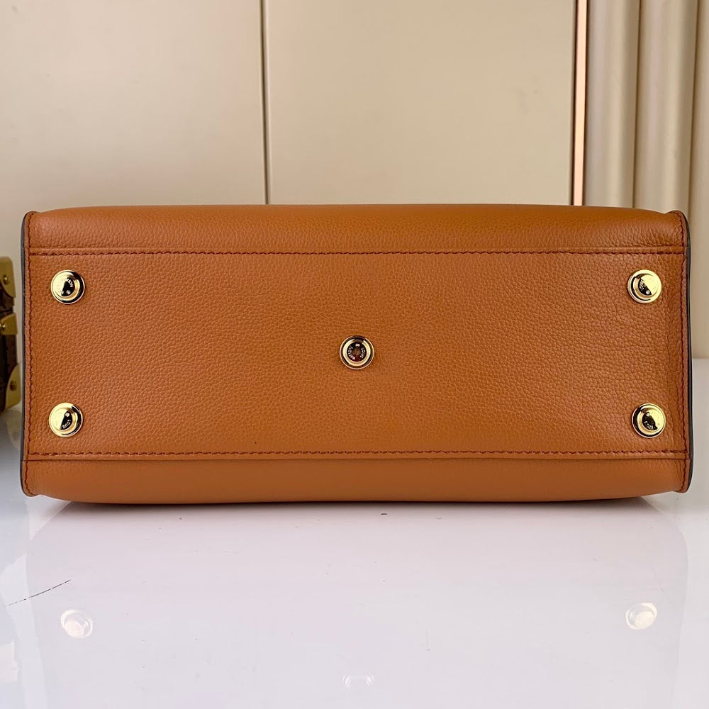 Dragons Bags ln Luxury Bag --67313
