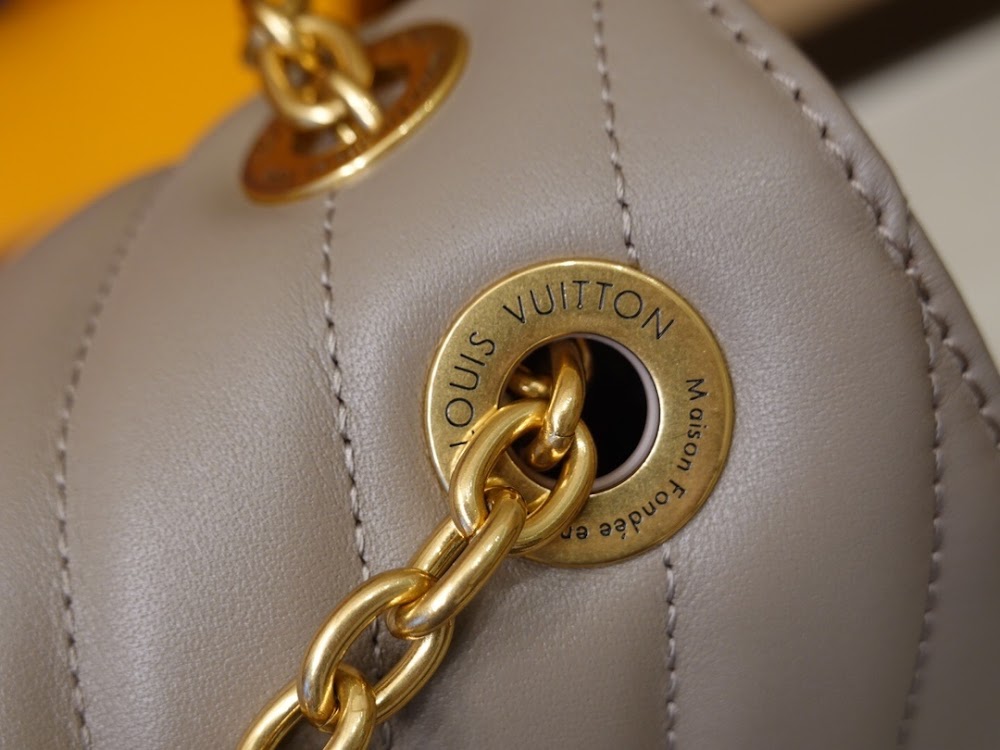 Dragons Bags ln Luxury Bag --60209