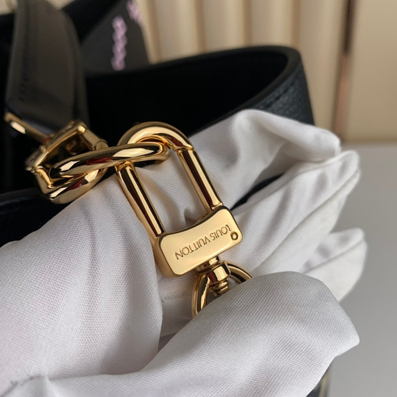 Dragons Bags ln Luxury Bag --67253