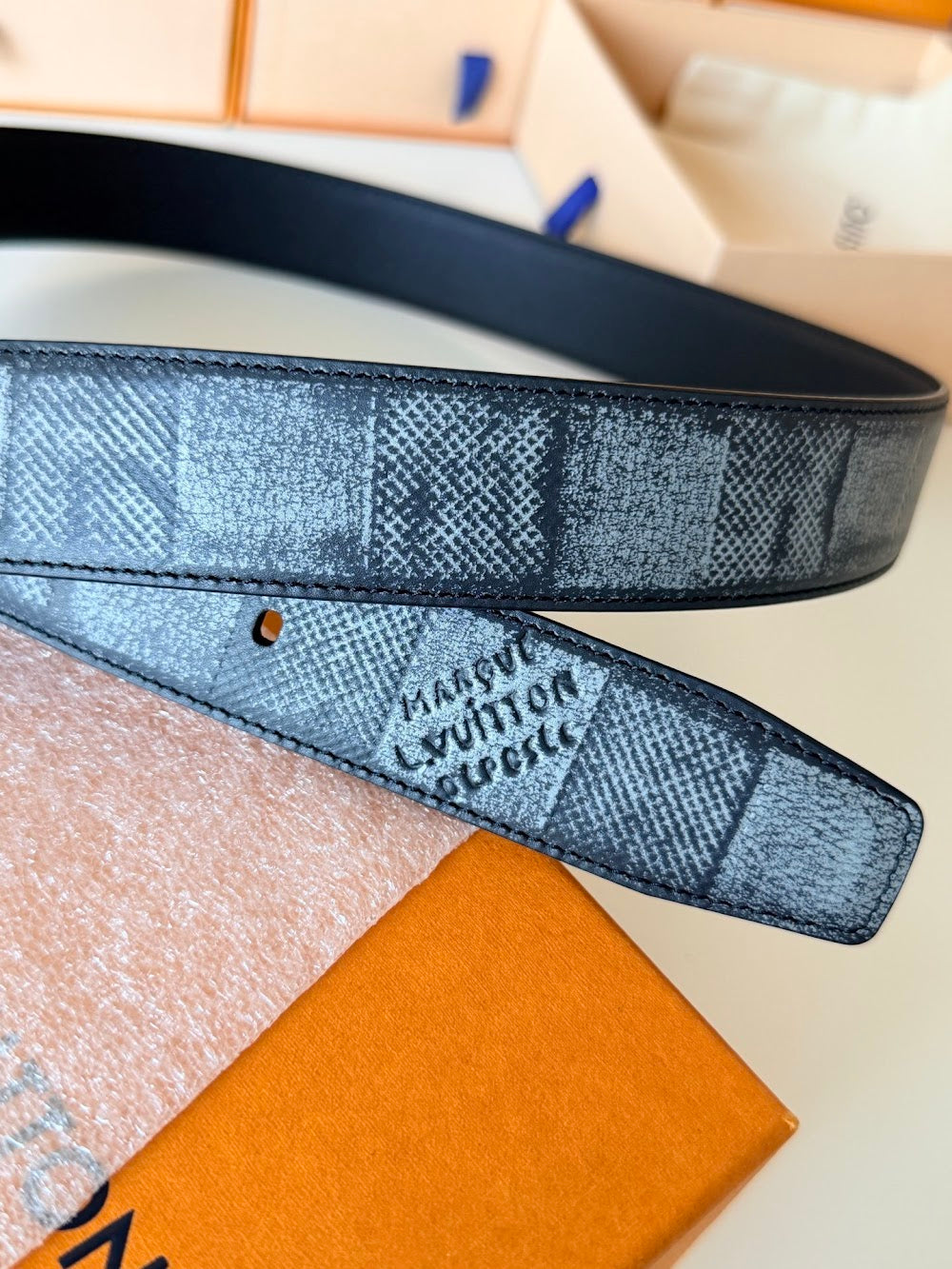 Dragons Bags ln Luxury Belt --101269