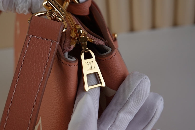 Dragons Bags ln Luxury Bag --58796