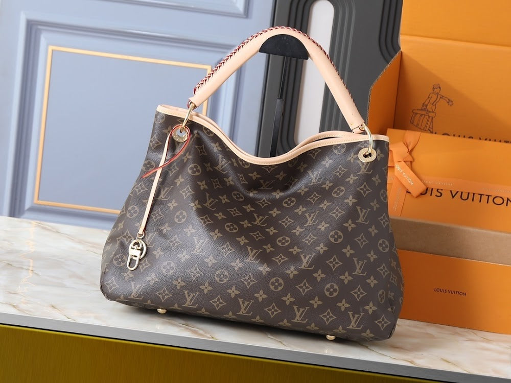 Dragons Bags ln Luxury Bag --77611
