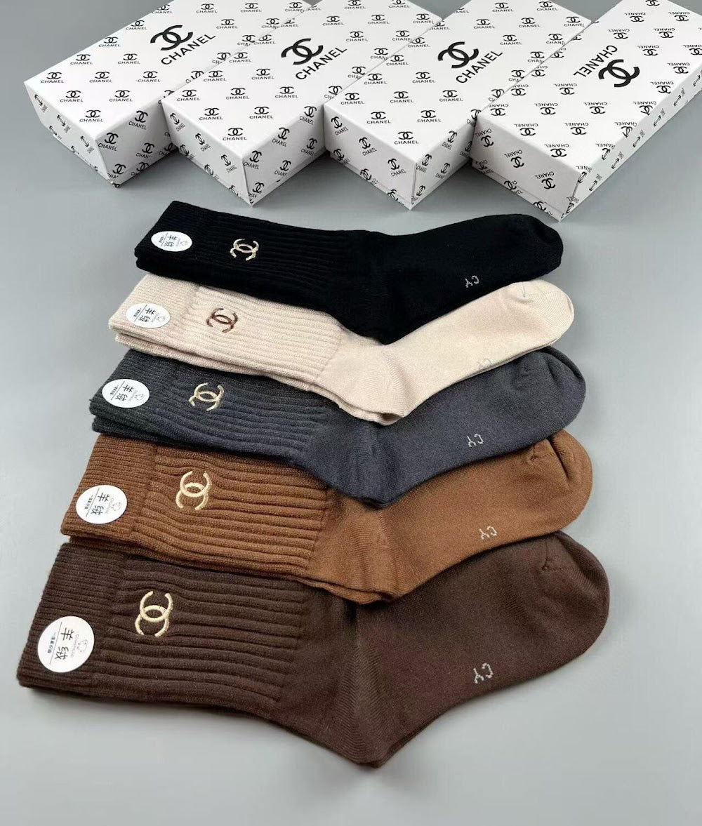 Dragons Bags Premium Luxury Socks --98227