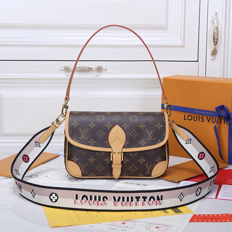 Dragons Bags ln Luxury Bag --81463