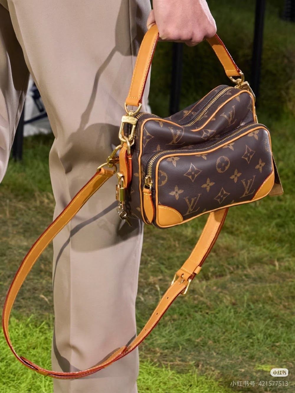 Dragons Bags ln Luxury Bag --95635