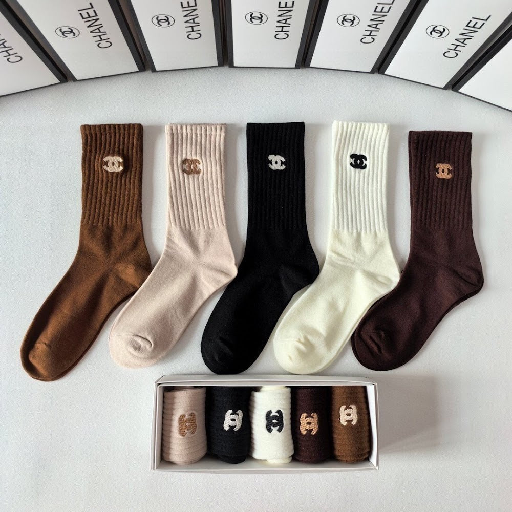 Dragons Bags Premium Luxury Socks --97937