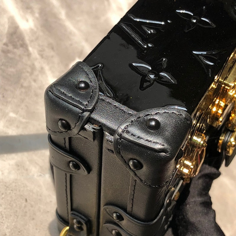 Dragons Bags ln Luxury Bag --67730