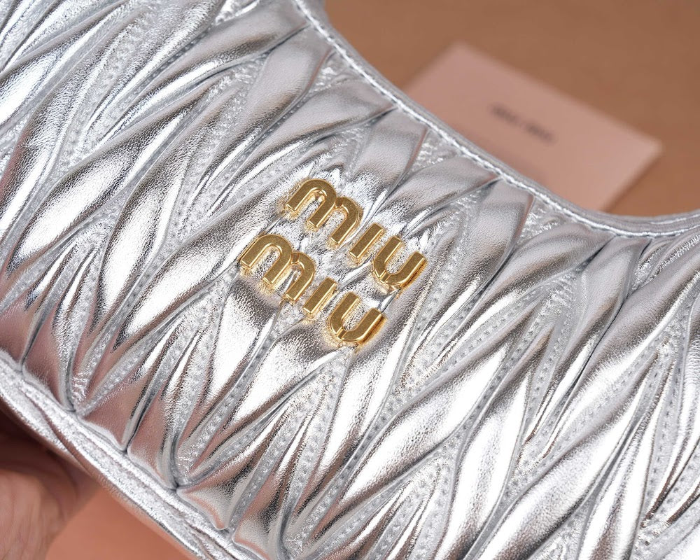 Dragons Bags Miun Miun Luxury Bag --122509