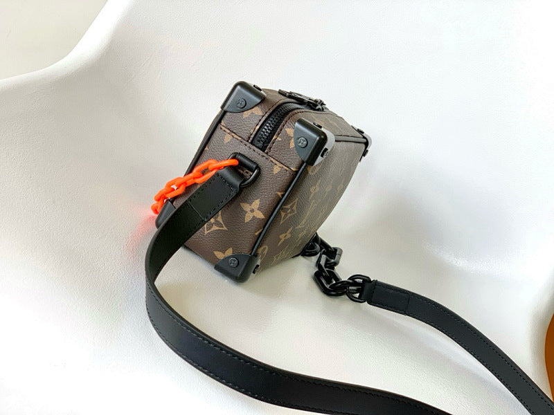 Dragons Bags ln Luxury Bag --81706