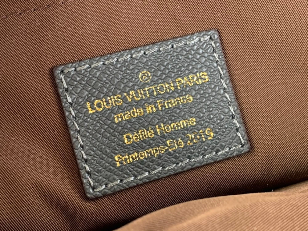 Dragons Bags ln Luxury Bag --68814