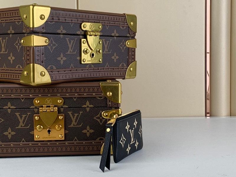 Dragons Bags ln Luxury Bag --61560