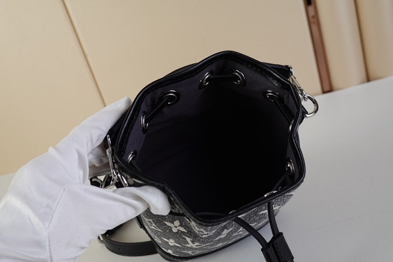 Dragons Bags ln Luxury Bag --61400