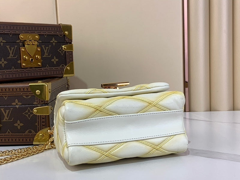 Dragons Bags ln Luxury Bag --56662