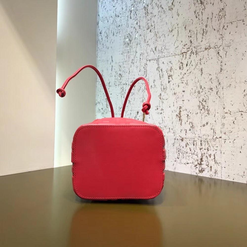 new-luxury-designer-bags-nm15180