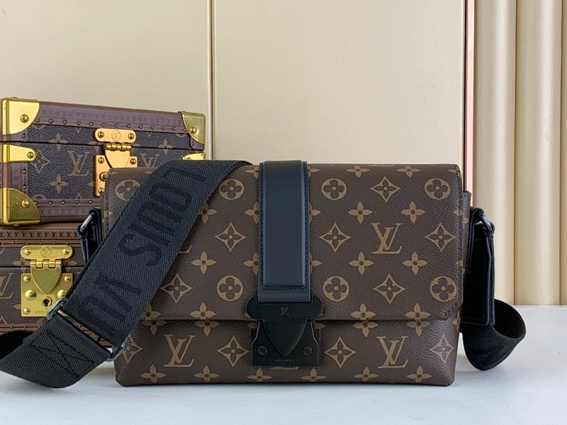 Dragons Bags ln Luxury Bag --68655