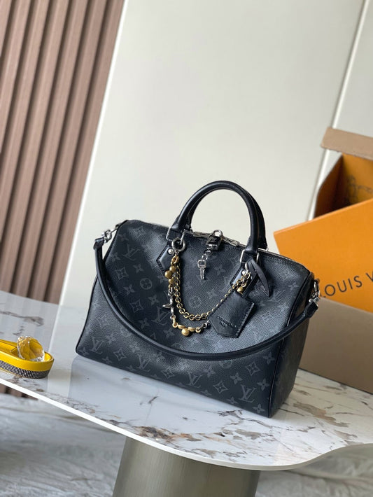 Dragons Bags ln Luxury Bag --97389