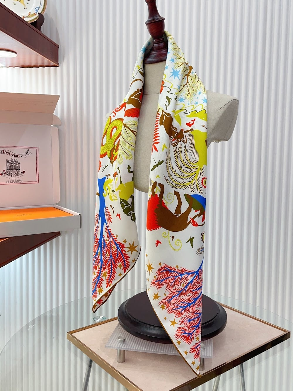 Dragons Bags Premium Designer Scarf --98838