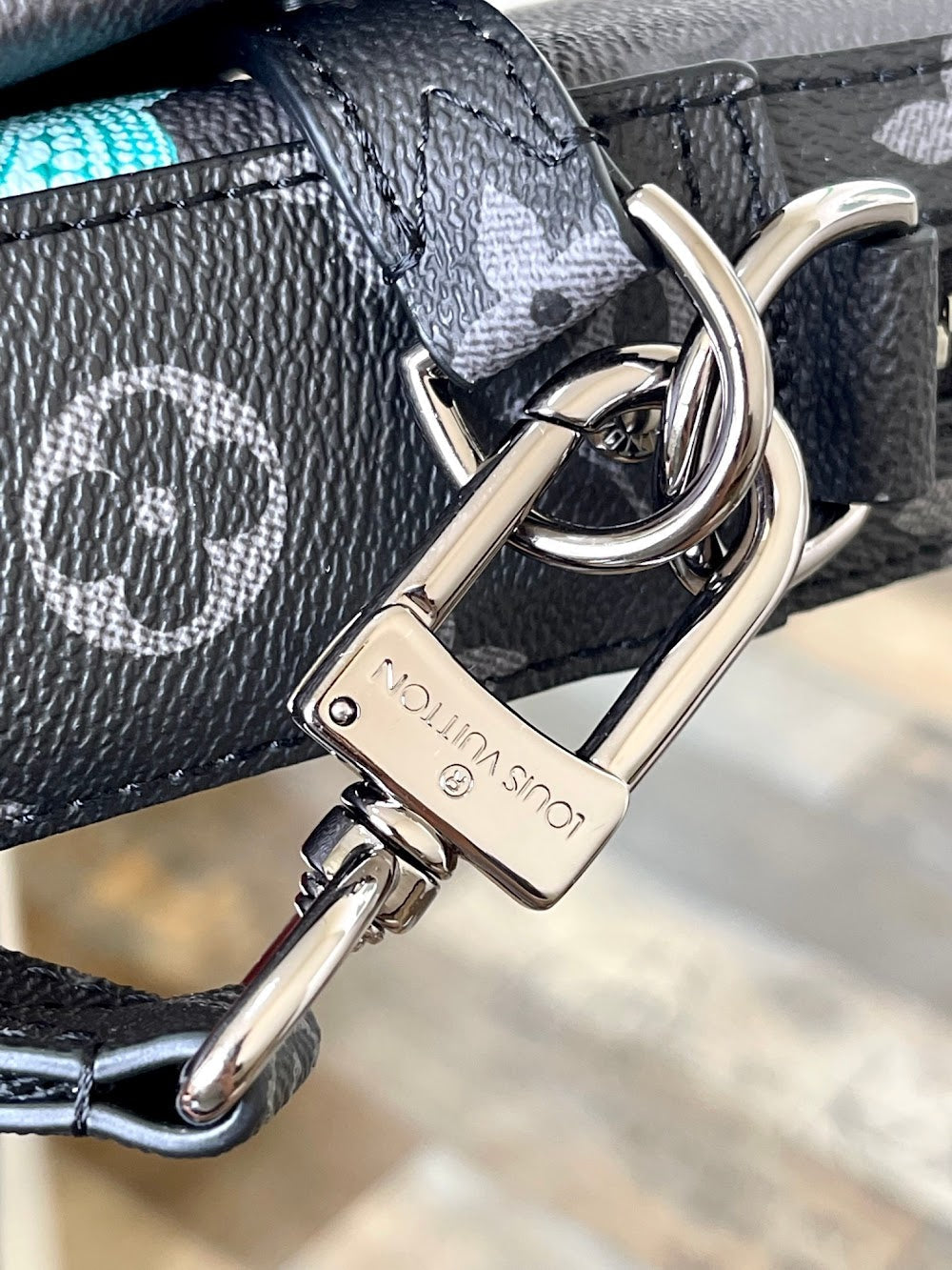 Dragons Bags ln Luxury Bag --70136