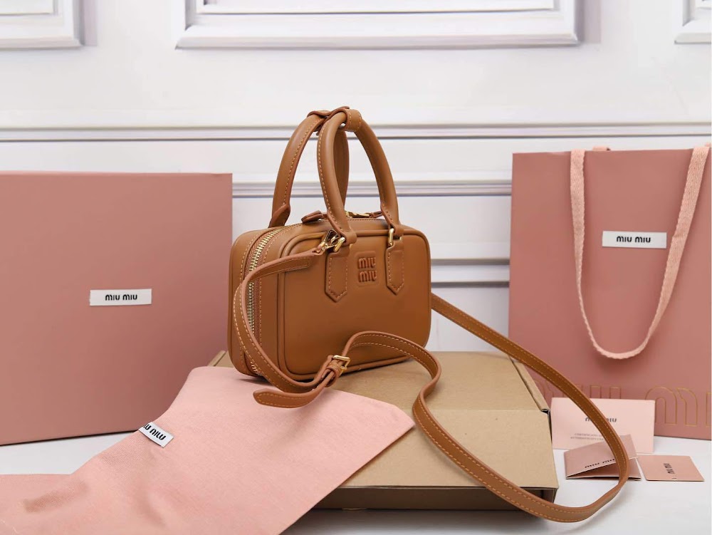 Dragons Bags Miun Miun Luxury Bag --122757