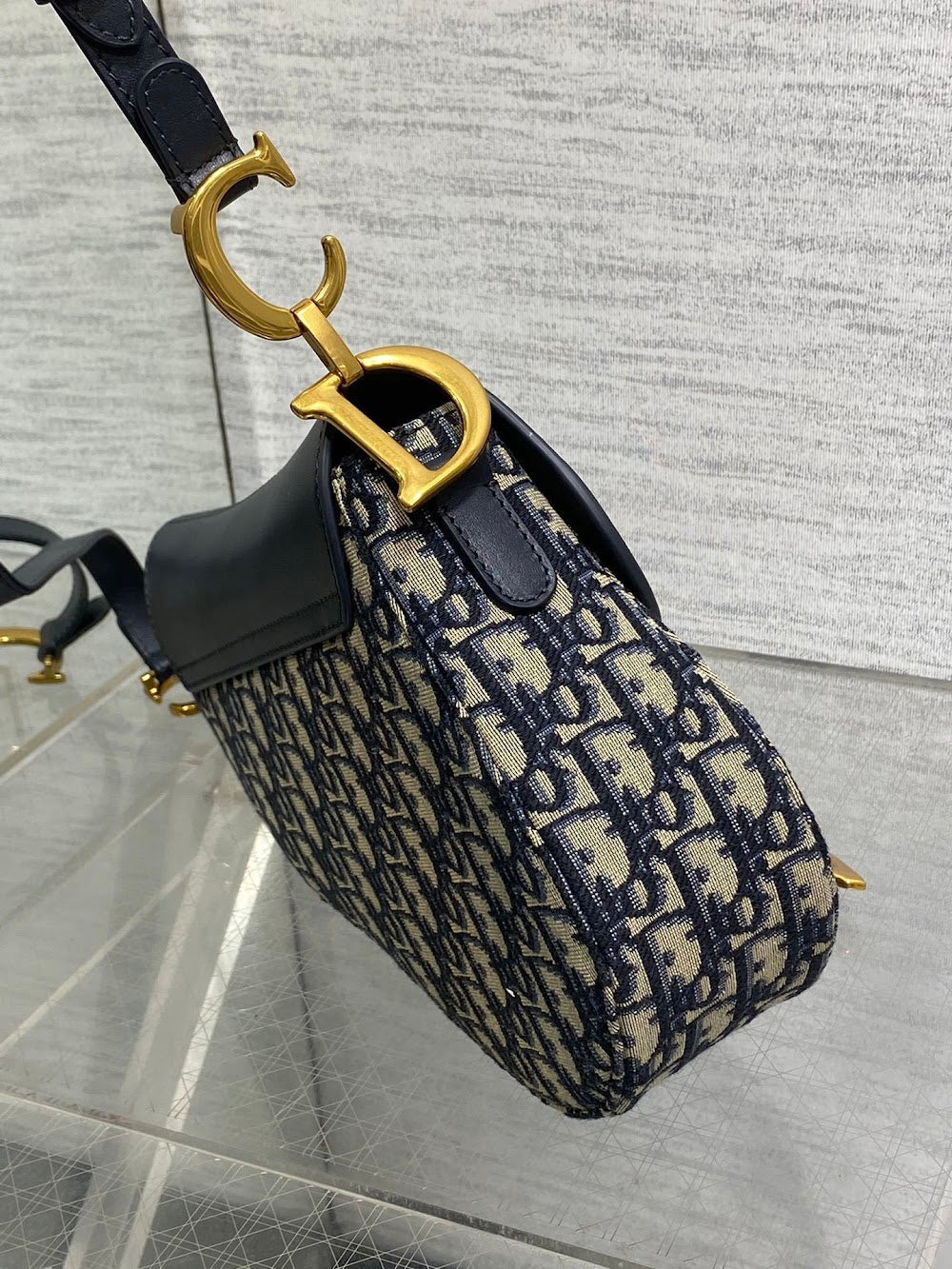 Dragons BagsDiorn Luxury Bag --115280