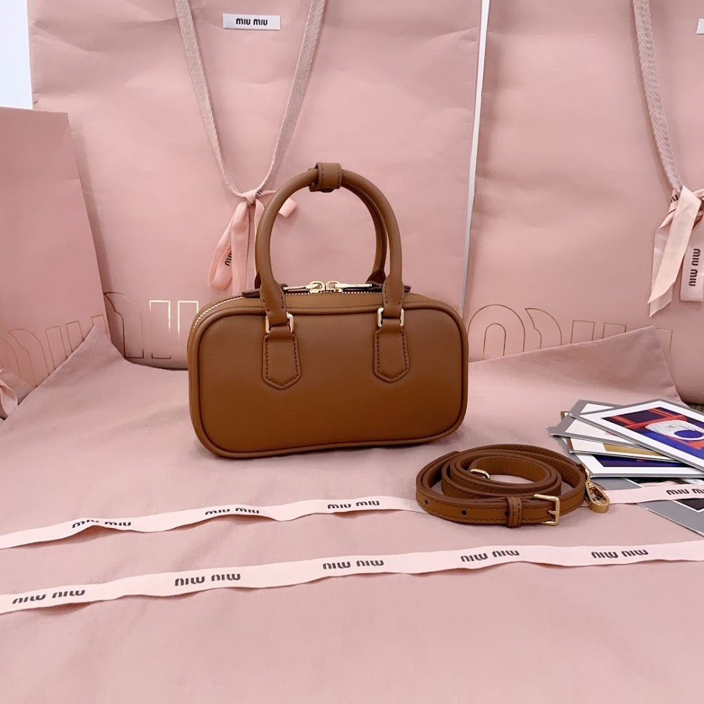 Dragons Bags Miun Miun Luxury Bag --123676