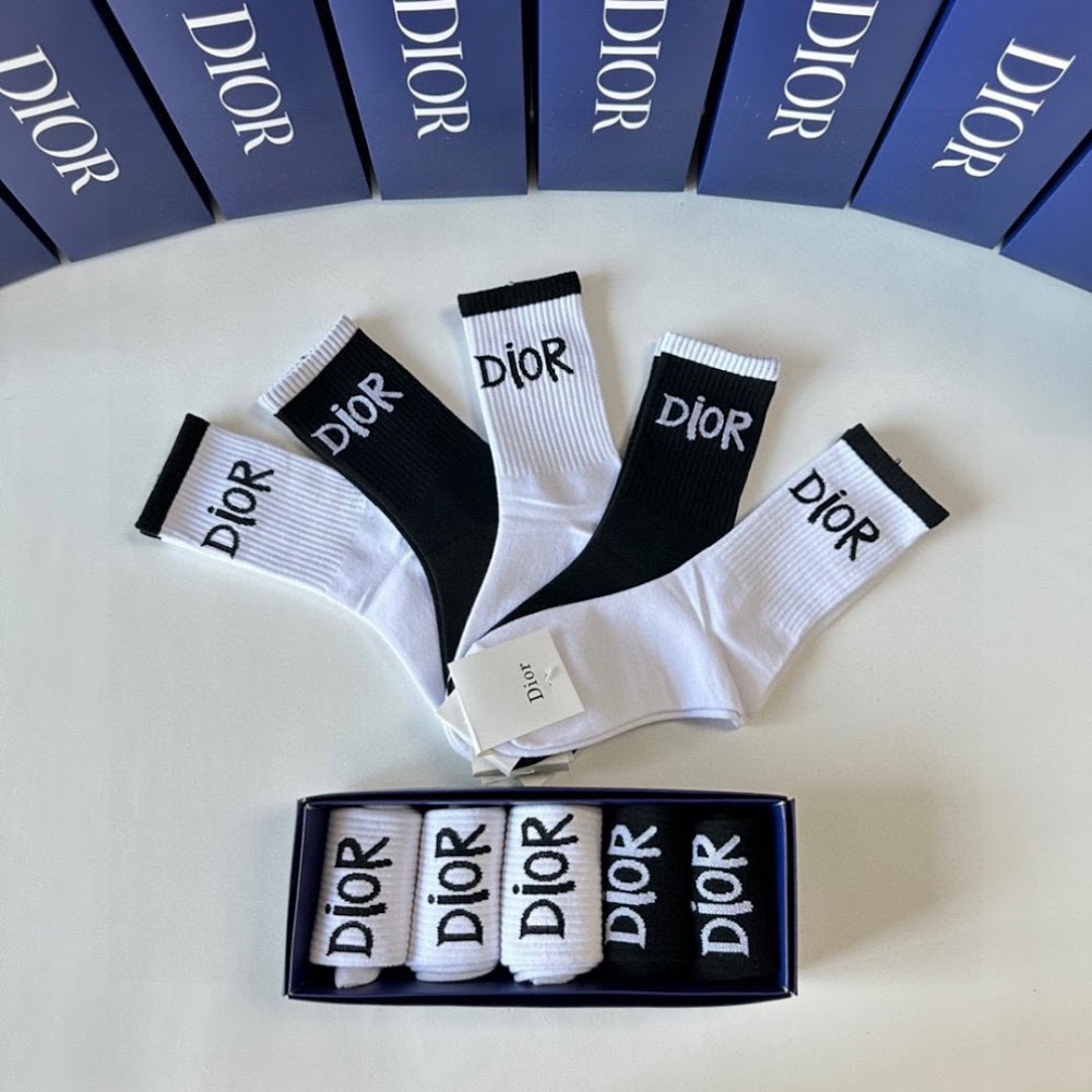 Dragons Bags Premium Luxury Socks --97926