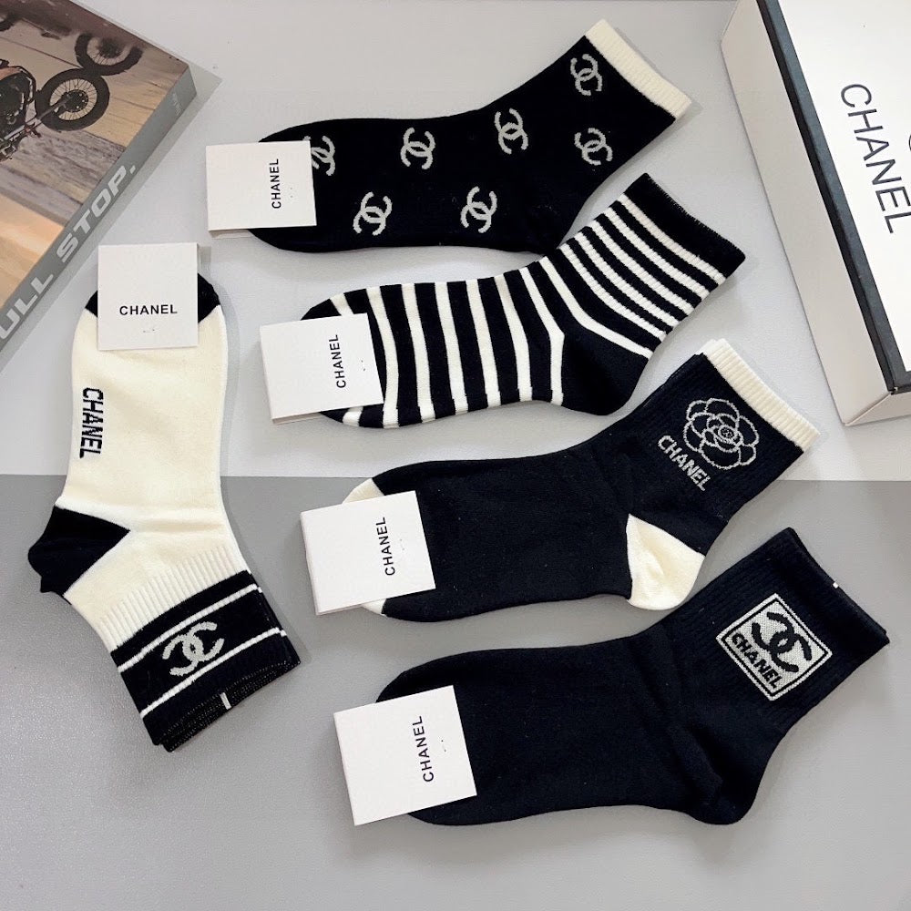 Dragons Bags Premium Luxury Socks --97760