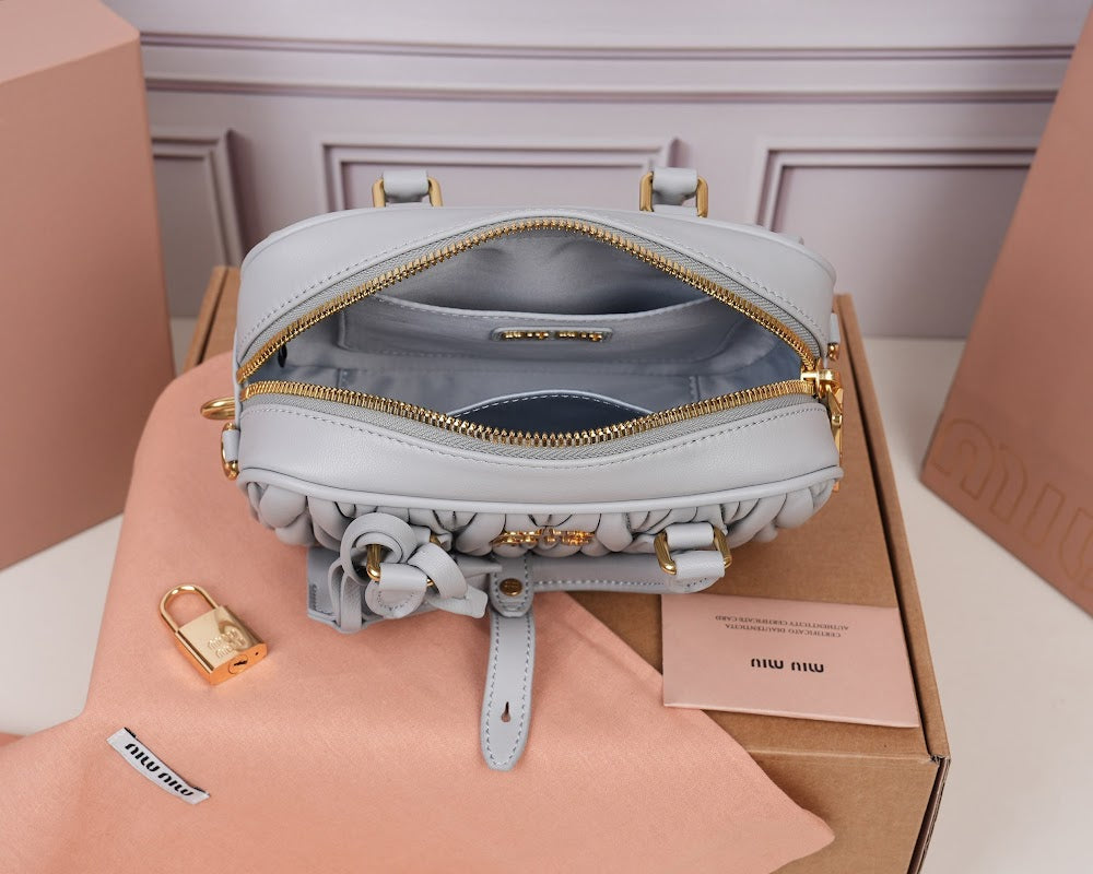Dragons Bags Miun Miun Luxury Bag --122510