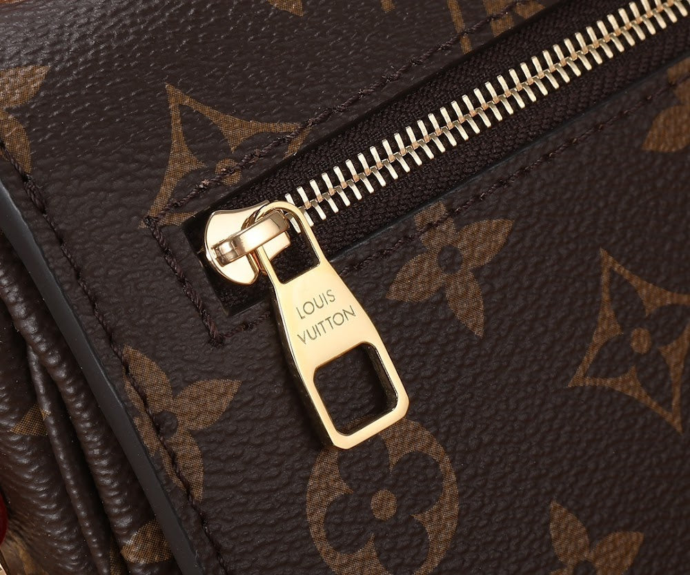 Dragons Bags ln Luxury Bag --97239