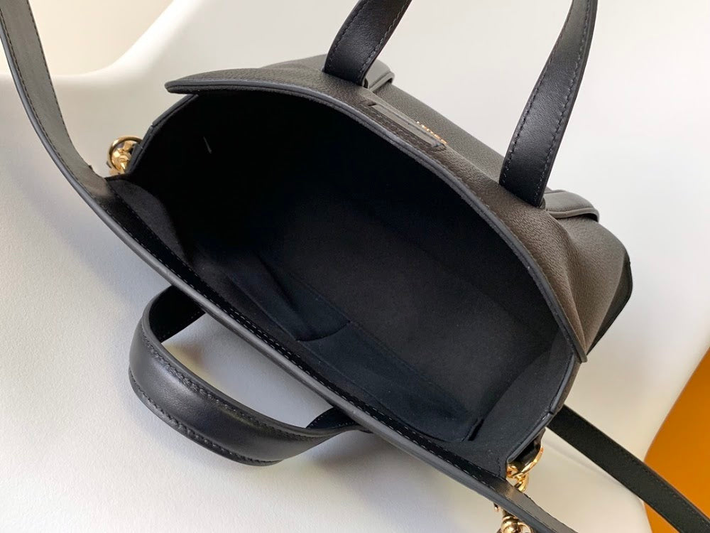 new-designer-premium-bags-nm15155