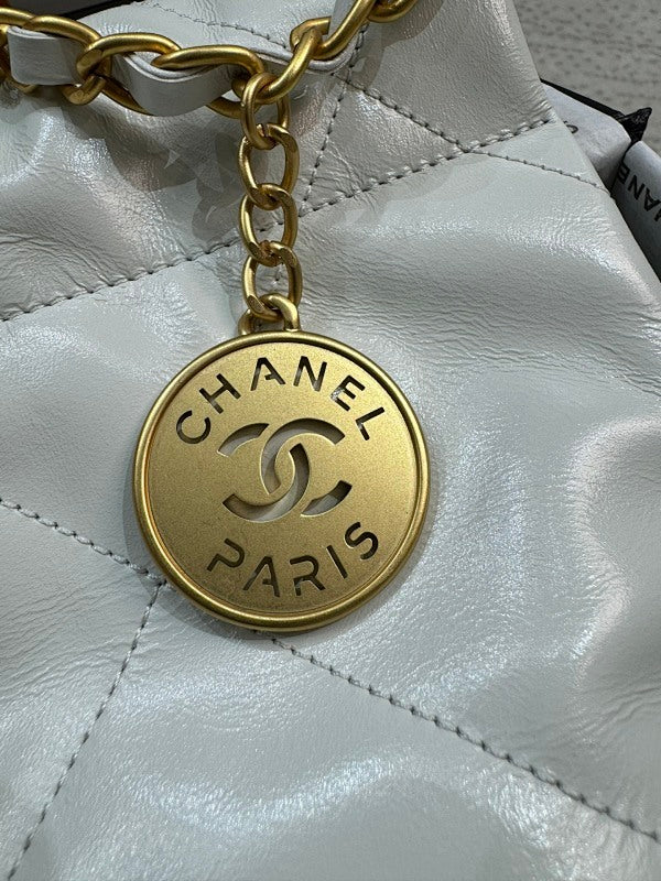 new-luxury-designer-bags-nm9432