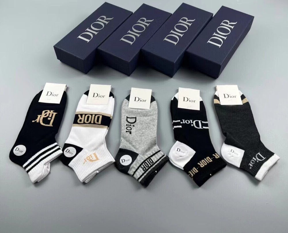 Dragons Bags Premium Luxury Socks --98280