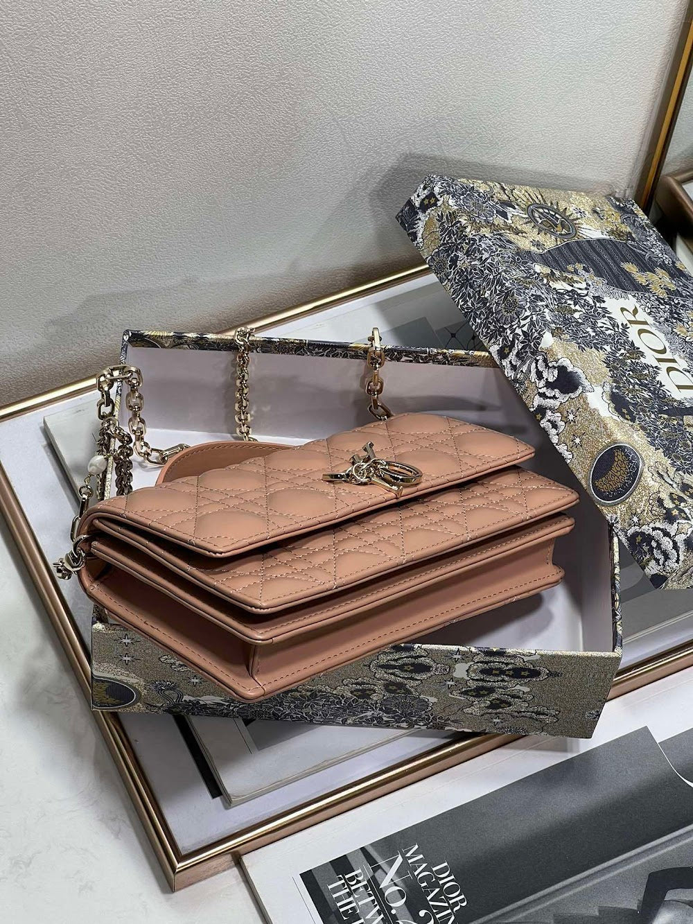 Dragons BagsDiorn Luxury Bag --116200
