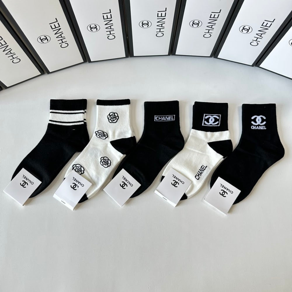 Dragons Bags Premium Luxury Socks --97814