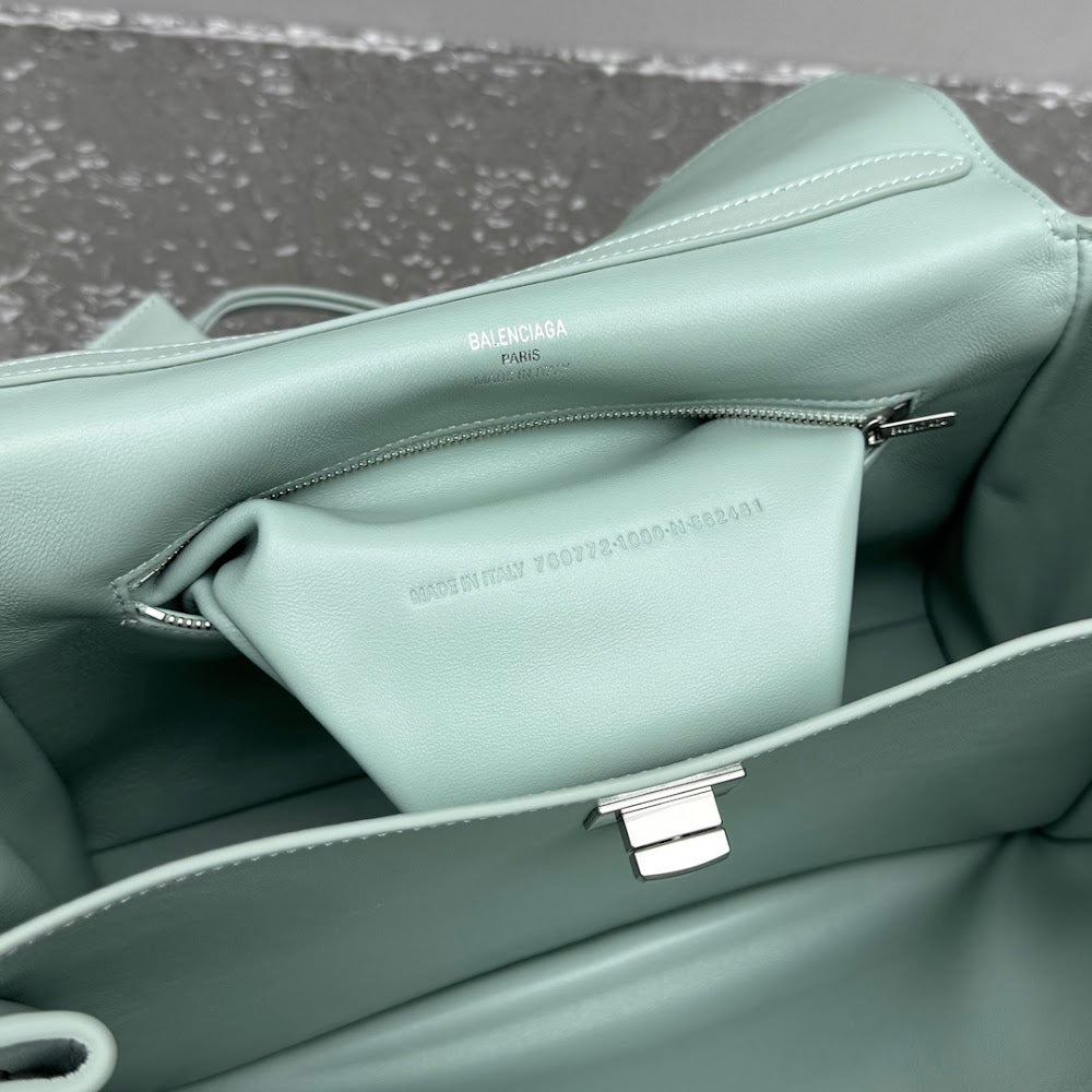 Dragons Bags Balenciaga Luxury Bag --110744