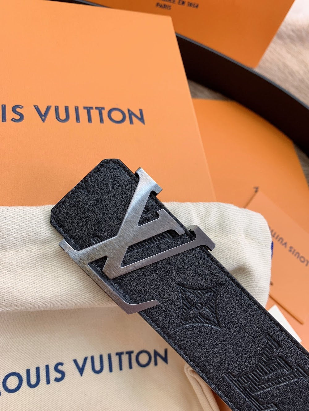 Dragons Bags ln Luxury Belt --100600